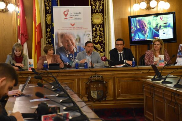 La Diputación de Cuenca da el pistoletazo de salida al programa Tu Comida en Casa para personas mayores de 65 años