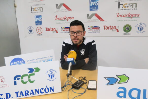 Jorge Cañete, entrenador del CD Tarancon “Hemos hecho un juego coral” con un “primer tiempo espectacular”