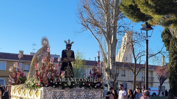 Las imágenes del Stmo. Cristo del Amor y María Stma. de la Paz de Tarancón han salido en procesión en el Quinto sábado de Cuaresma