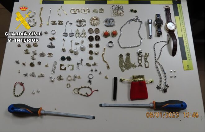 La Guardia Civil detiene a un grupo criminal que se dedicaba al robo en viviendas de lujo