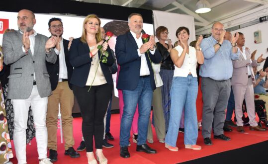 La ministra Isabel Rodríguez ensalza a Dolz como “el mejor alcalde” para que Cuenca “sea una ciudad de futuro”
