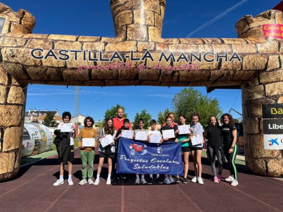 Alumnos de ESO del IES la Hontanilla, toman parte en la I Carrera de Orientación del Centro en Tarancón