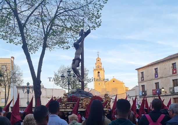 Casi dos horas se prolongó en la salida la Procesión del Santo Entierro en Tarancón