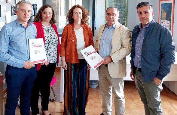 Comisiones Obreras entrega al PSOE CLM sus aportaciones para los programas de las elecciones autonómicas