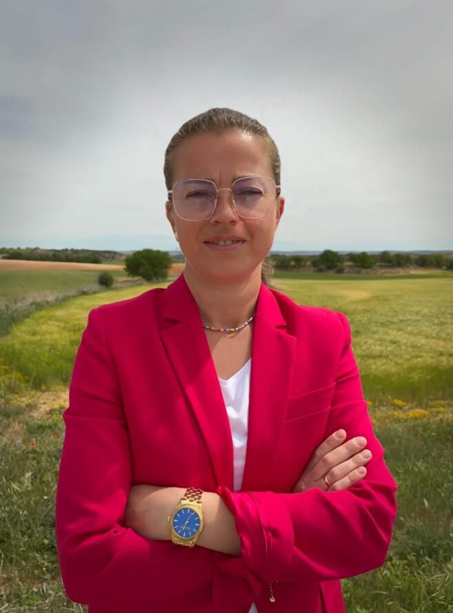 Begoña Serrano opta a  la Alcaldía de Saelices con un programa electoral que contempla la renovación integral del centro social