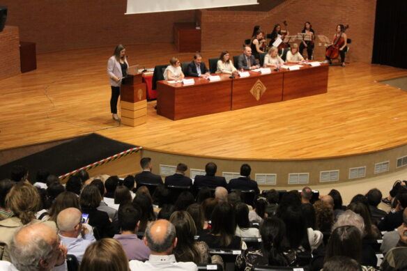 El SESCAM anima a los profesionales que finalizan su formación como especialistas a que sigan trabajando en Castilla-La Mancha