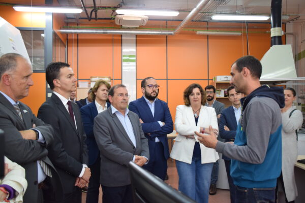 Castilla-La Mancha traslada al Ministerio de Industria el potencial del Centro Nacional del Hidrógeno para el desarrollo de esta energía a nivel mundial
