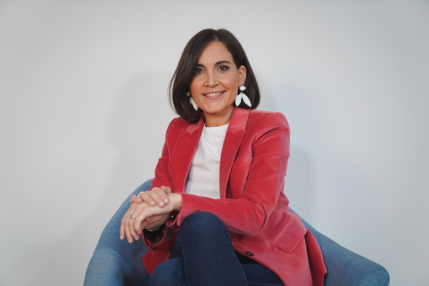 Las influencers conquenses Boticaria García y Susana Pérez visitan este sábado FERACAM en Tarancón