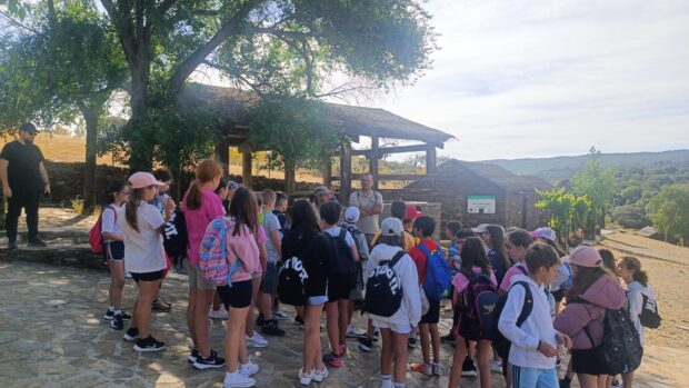 El Ceip Félix Grande culmina sus rutas científicas, artísticas y literarias