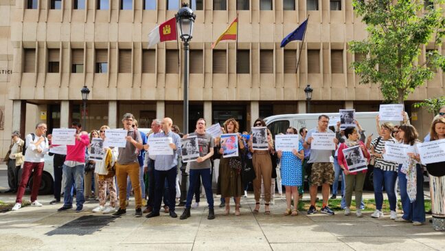 Los trabajadores/as de la administración de justicia comienzan una huelga indefinida por la inmovilidad del Ministerio