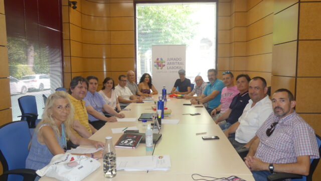 Firmado el convenio de Transporte de Viajeros por Carretera de la provincia de Cuenca