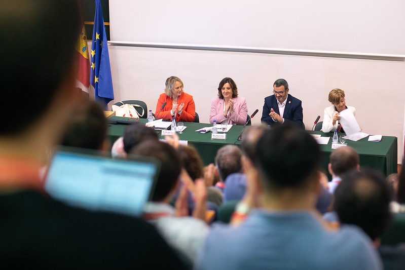 Castilla-La Mancha señala el valor fundamental que la certidumbre y la estabilidad política juegan en el crecimiento económico