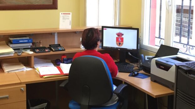 La Diputación de Cuenca contribuye con 100.000 euros a que los municipios pequeños mejoren la atención al público