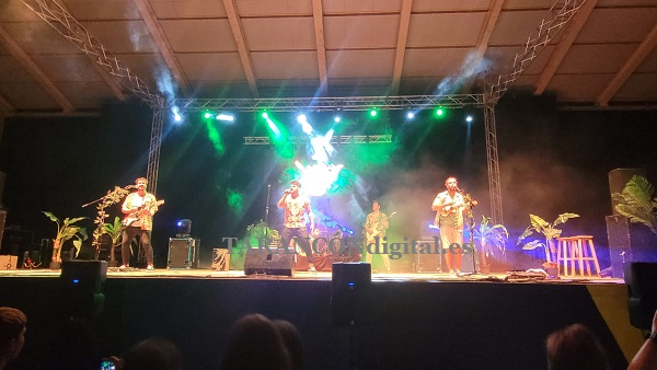 Bombay junto a Zass Candil de telonero inauguran la temporada de conciertos en Tarancón organizado por Cadena Dial