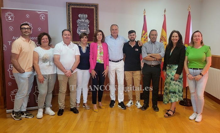 El alcalde de Tarancón José M. López Carrizo ha dado a conocer la estructura del equipo de gobierno y el reparto de áreas entre los concejales
