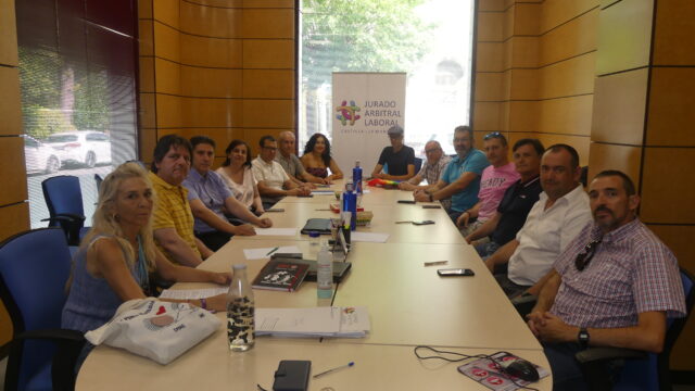 Firmado de manera definitiva el convenio colectivo provincial de transporte de viajeros por carretera