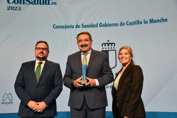 La Consejería de Sanidad de Castilla-La Mancha, galardonada por ConSalud.es