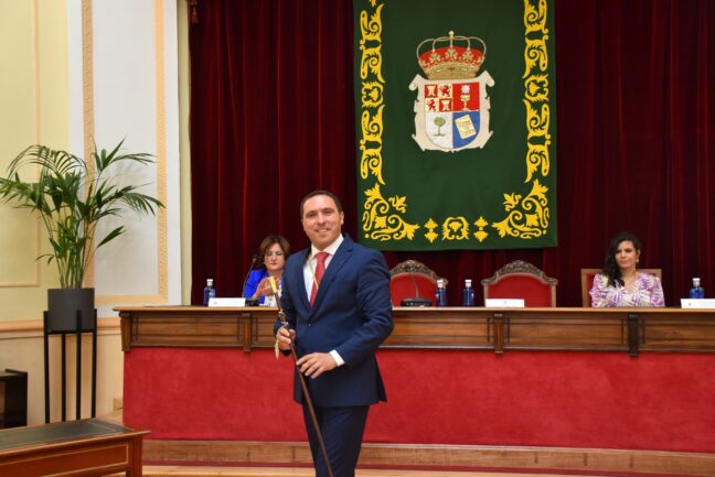 Martínez Chana inicia la legislatura con el objetivo de continuar la dinámica de aumento de población y mirar al futuro con optimismo