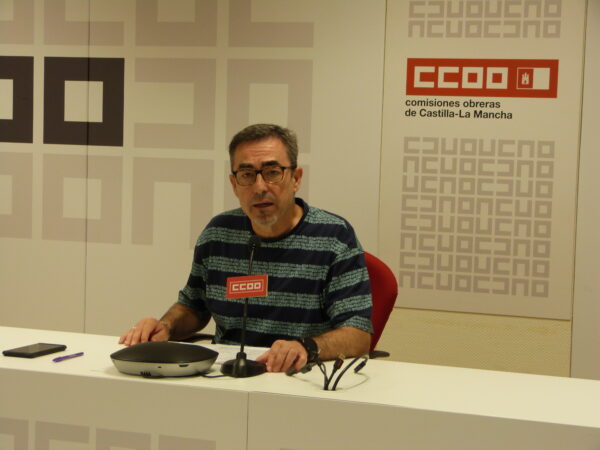 7.300 personas menos en paro y 16.100 más trabajando que hace un año evidencian que el mercado de trabajo de CLM es más fuerte