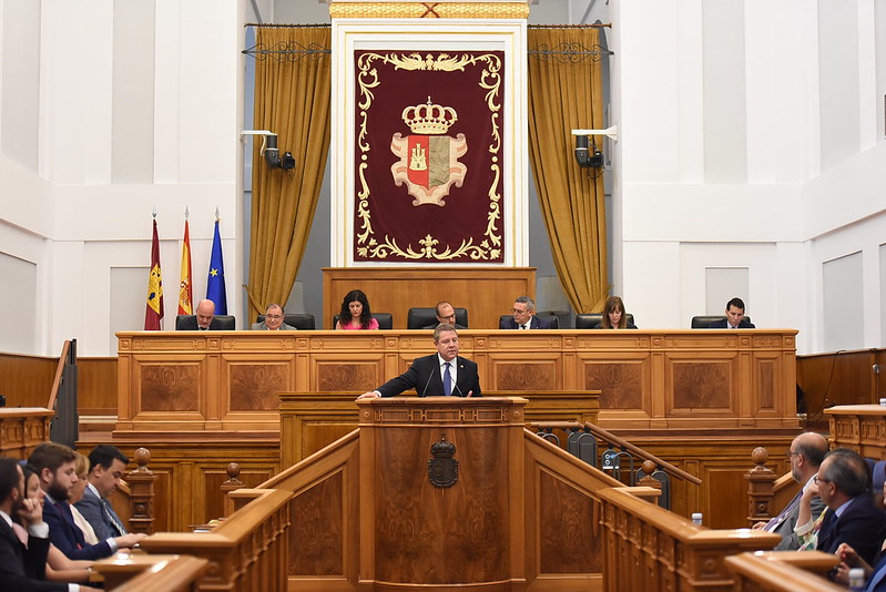 Emiliano García-Page presenta, para los próximos 4 años, una batería de medidas dotadas de presupuesto que blindan los servicios sociales y garantizan el crecimiento económico en Castilla-La Mancha