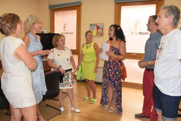 El Gobierno regional felicita a la Asociación Amigos del Camino de Santiago y de la Santa Cruz por el ´Premio Elías Valiña 2023´