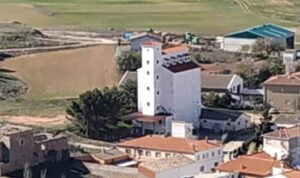 El Ayuntamiento de Torrejoncillo del Rey licita la gestión del Bar “Casa Leonisa”