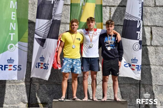 Ángel Párraga Raspeño, socorrista del SVAT, subcampeón de España Junior en Banderas en el XXXV Campeonato de España Juvenil y Junior en Orzan (La Coruña)