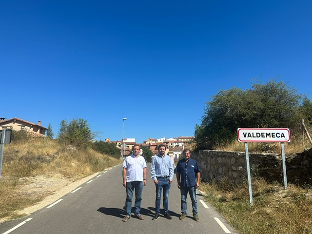 Pérez Osma reclama la urgencia del ensanche de la carretera entre Valdemeca y Huerta del Marquesado, “es muy peligrosa cuando se cruzan dos vehículos porque tampoco tiene arcén”