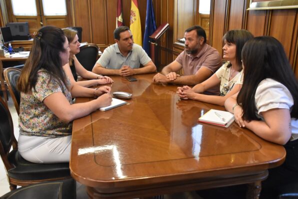 La ayuda de la Diputación de Cuenca permite a Prodese incorporar tres nuevos técnicos de asesoramiento a municipios