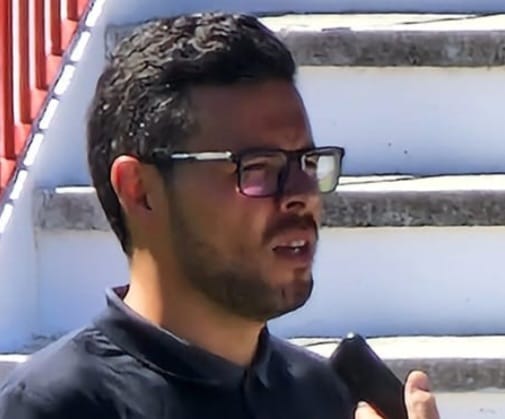 Jorge Cañete, contento con la plantilla “Los chicos están a bien nivel” y del partido ante el Paracuellos “Hemos sido superiores en todos los aspectos, pero el primer error se adelantan y luego nos hacen el segundo a balón parado”