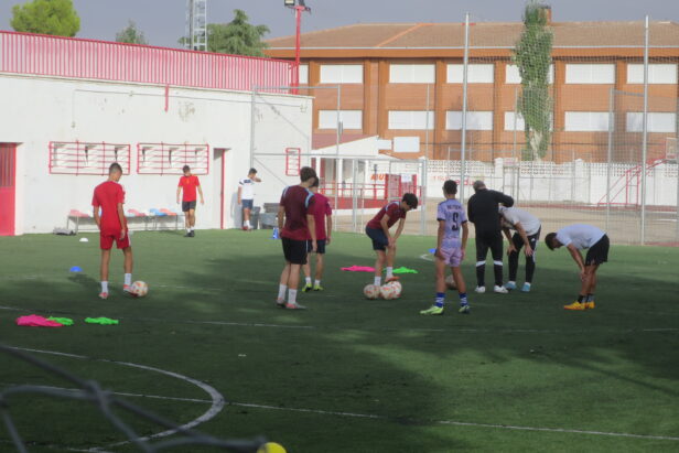 Segundo desplazamiento, tercera jornada para el equipo Juvenil de la EF Jesús de la Ossa, en liga Nacional, Grupo XV. Viaja a la localidad toledana de Illescas el sábado por la tarde.