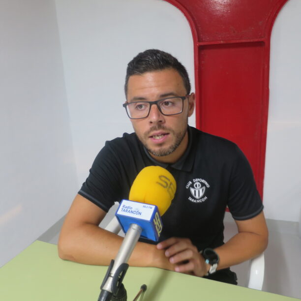 Jorge Cañete en nombre del equipo  ha querido dedicar la primera victoria, lo primeros tres puntos de la temporadas al “presidente que esta pasando días malos por temas de salud” un encuentro al que le “puedo poner pocos peros” nos ha dicho