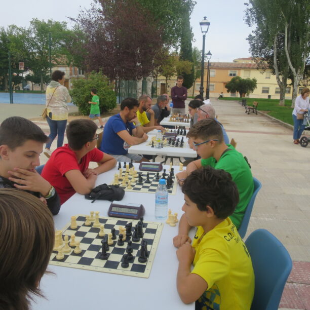 Cuarenta participantes en el Trofeo de Fiestas de Ajedrez en Tarancón.