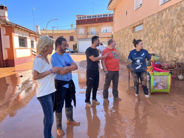El Gobierno regional moviliza al INFOCAM para colaborar con las labores de limpieza en Iniesta