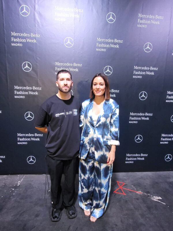 Castilla-La Mancha apoya la presencia de la moda de la región en la MFW y la apuesta por la promoción de la artesanía regional del diseñador JC Pajares
