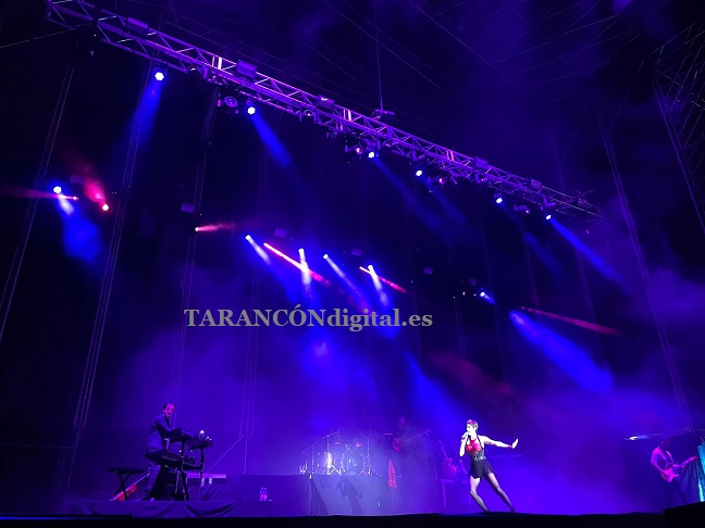 El espectáculo «Me cuesta tanto olvidarte» homenaje a Mecano en Tarancón un excelente quinto concierto en las fiestas patronales 2023