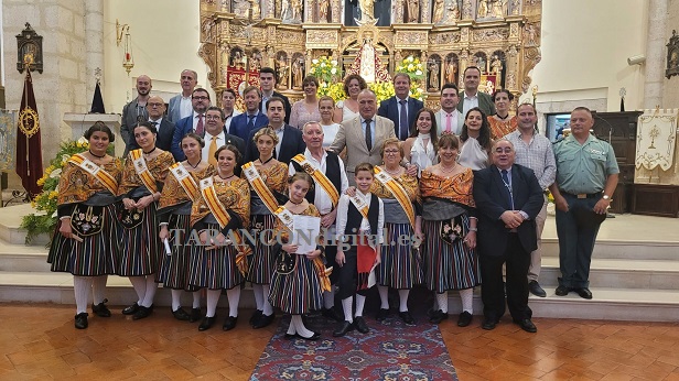 Brillantez y folklore en la Ofrenda de Flores de Tarancón con la participación de diversas poblaciones de la comarca