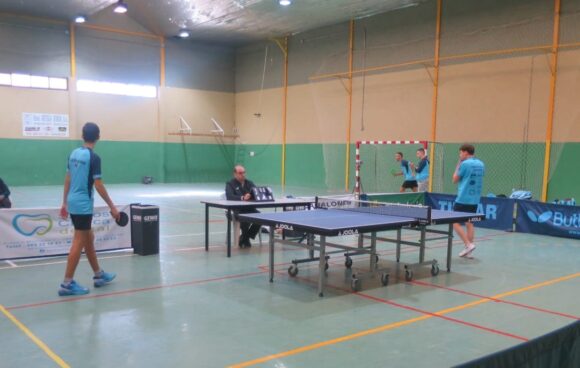 Imparable el trío de Tenis de Mesa en la Segunda División Nacional Grupo VII del equipo Canalones Tenis de Mesa Tarancon.