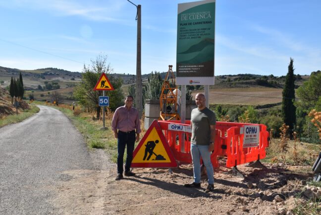 La Diputación está mejorando la CUV-2125 que une Cuevas de Velasco y Villar del maestre con una inversión de 775.000 euros