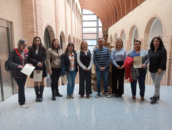 El Gobierno regional clausura en Iniesta un RECUAL y un proyecto de FP Dual en los que 16 personas han ampliado sus oportunidades de empleo