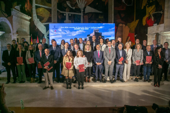 PRODESE firma el convenio  para gestionar las ayudas del  nuevo Programa de Desarrollo  Rural 2023-2027