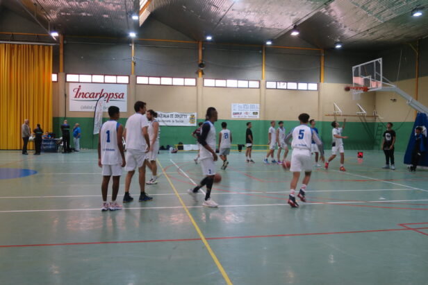 Hormigones y Ferrallas CB Tarancon levanta el telón liguero el fin de semana, en la fase zonal Junior y Senior.