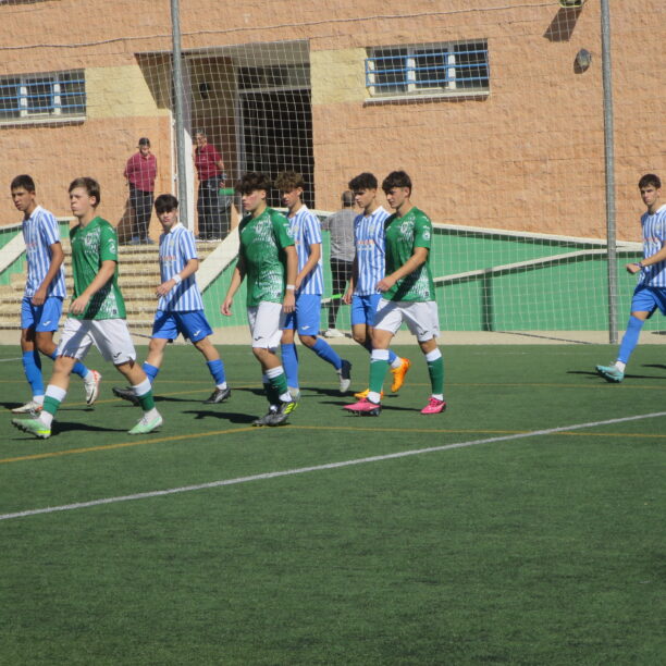 El campo de Fútbol San Isidro, escenario de cuatro encuentros de competición oficial liguera regional el sábado, con los equipos locales de protagonistas.