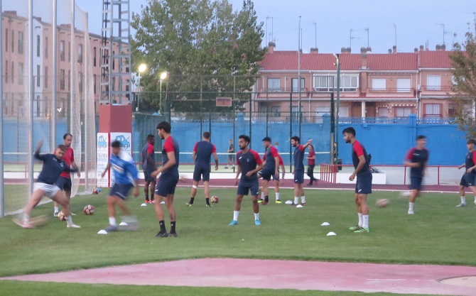 El CD Tarancón viaja A Torrijos, dispuesto al “asalto” del San Francisco. Impedir que los toledanos abran la casilla de victoria, pero conscientes que no se lo van a poner fácil.
