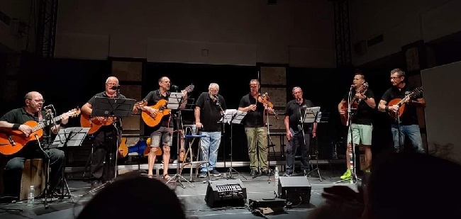 El Grupo Sotanillo de Solsticio a Equinoccio en el Mercado de las Artes Luisa Sigea, otro bonito concierto del grupo taranconero.