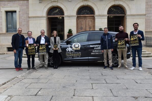 La Diputación acoge la presentación de la décima edición de la Subida al cerro de la Degollá de Priego el 4 y 5 de noviembre