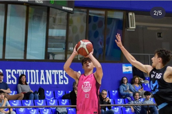 Buen inicio de temporada en el baloncesto madrileño del taranconero Álvaro Bricio