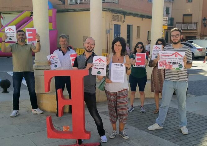 La Revuelta de la España Vaciada se ha concentrado en Tarancón para exigir una vivienda digna en la España Rural