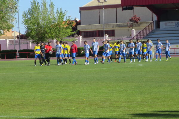 Los juveniles B de la EFB en Territorial grupo V,  buscarán abrir el casillero de puntos, en la quinta jornada ante el CDU Criptanense Tierra de Gigantes en la matinal de domingo