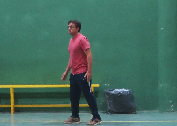 Néstor Lopez, entrenador del equipo de la EFS Futsal Tarancón “la falta indirecta y expulsión de nuestro portero ha marcado el partido” y asegura que “hemos tenido una buena evolución de la pasada temporada a esta”